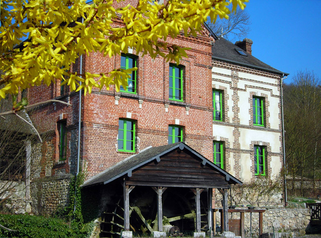 photo 0