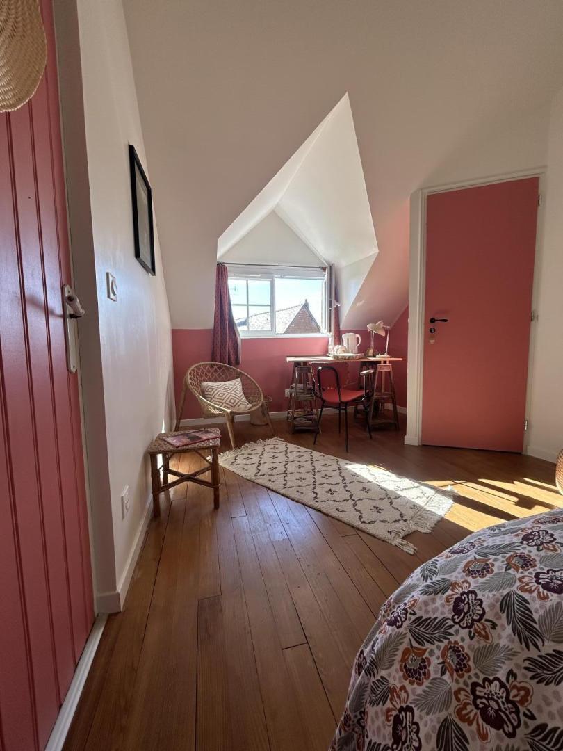 Chambre "Globe Trotter"
23 M2 suite salle de bain photo 5