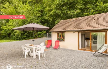 G&icirc;te n&deg;1537 Le Bec-Hellouin - Eure - photo