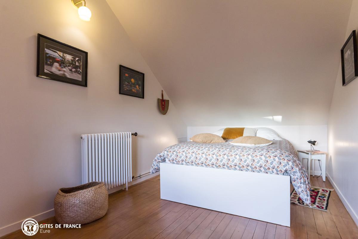 Chambre "Globe trotter"
23 M2 suite salle de bain photo 2