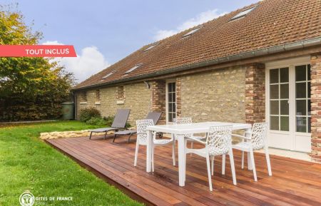 G&icirc;te n&deg;1474 VILLERS EN VEXIN - Eure - Les g&icirc;tes de la Charretterie - Papillon - photoPrintemps